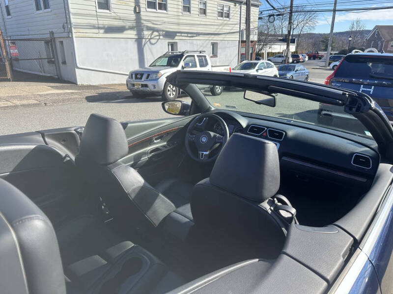 2012 Volkswagen Eos Executive SULEV