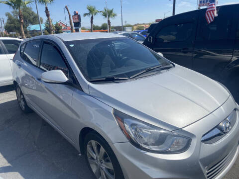 2013 Hyundai Accent SE