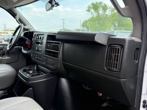 2018 Chevrolet Express 2500