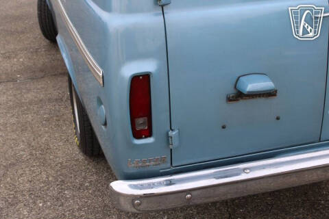 1967 Ford E-150