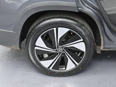 2024 Volkswagen Taos SE 4Motion