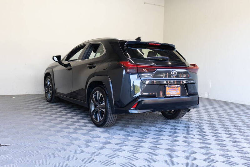 2020 Lexus UX 200