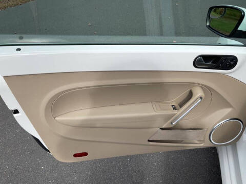 2013 Volkswagen Beetle