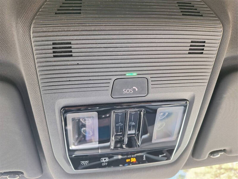 2026 Volkswagen Atlas Cross Sport SEL Premium R-Line 4Motion