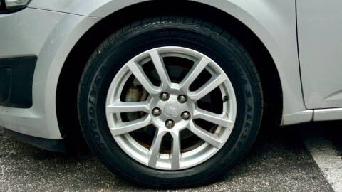 2015 Chevrolet Sonic LT Auto