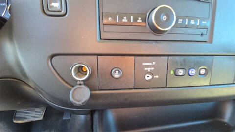 2023 Chevrolet Express LS 3500