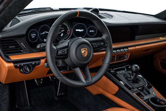 2024 Porsche 911 S/T