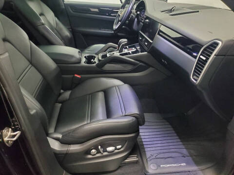 2019 Porsche Cayenne E-Hybrid