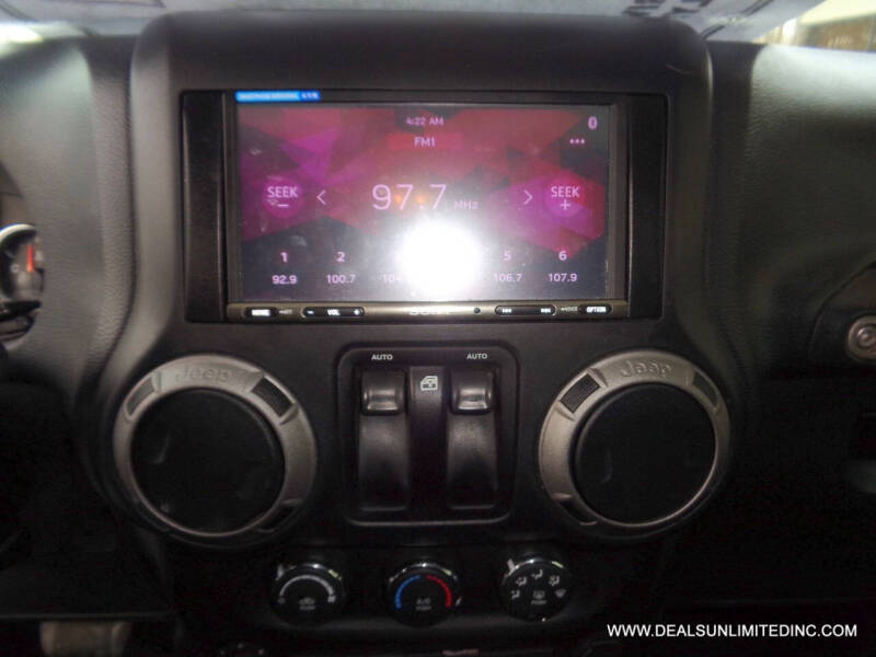 2016 Jeep Wrangler Sport