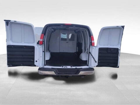 2026 Chevrolet Express 2500