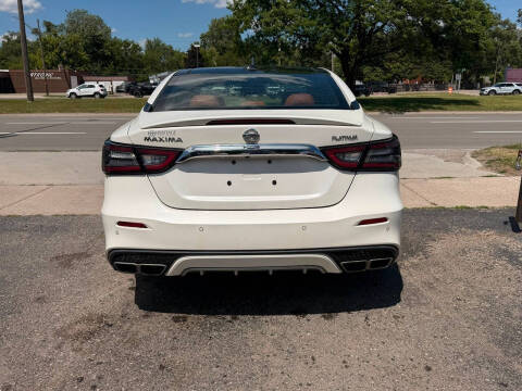 2019 Nissan Maxima Platinum