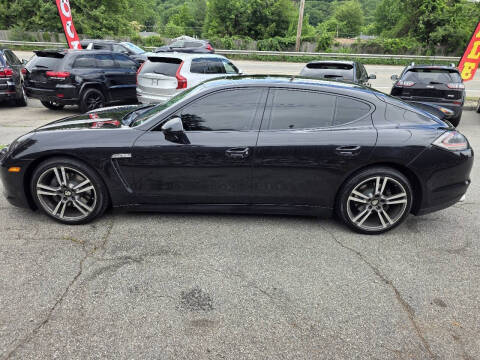 2011 Porsche Panamera 4