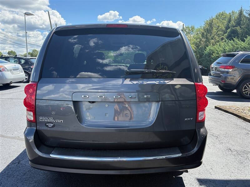 2016 Dodge Grand Caravan SXT