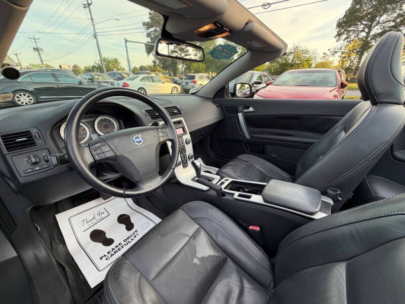 2011 Volvo C70 T5