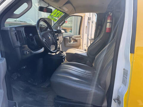 2021 Chevrolet Express 2500