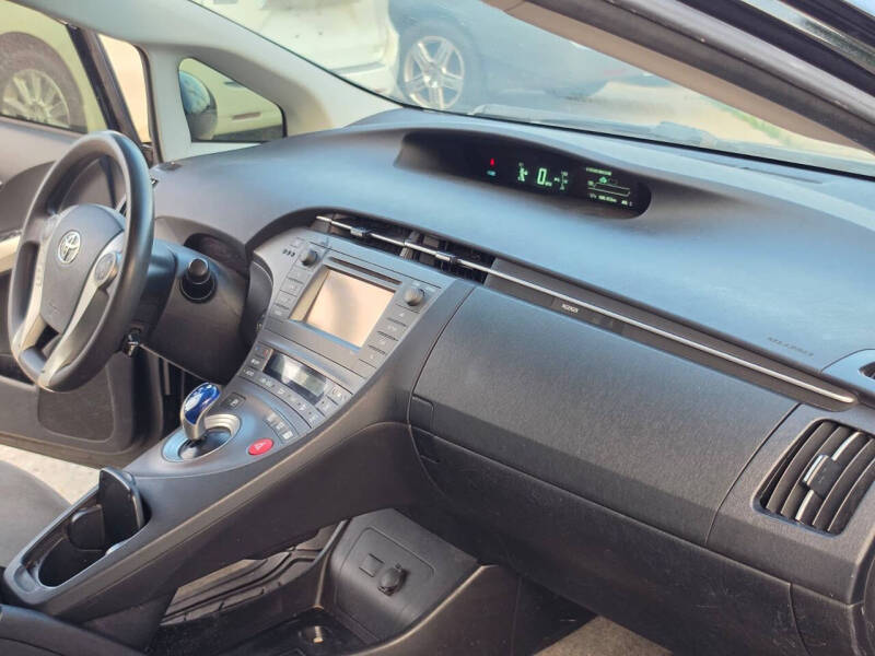 2015 Toyota Prius Two
