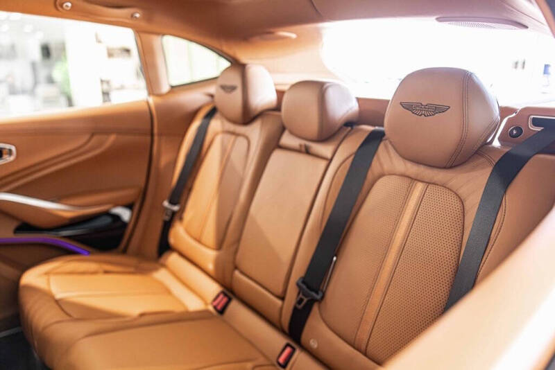 2026 Aston Martin DBX 707