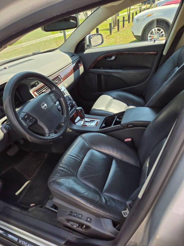 2008 Volvo V70 3.2
