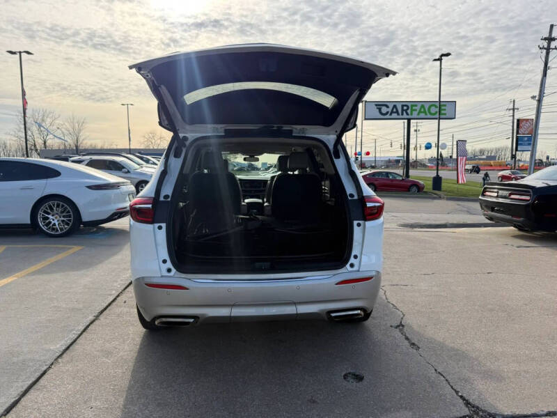 2021 Buick Enclave Essence