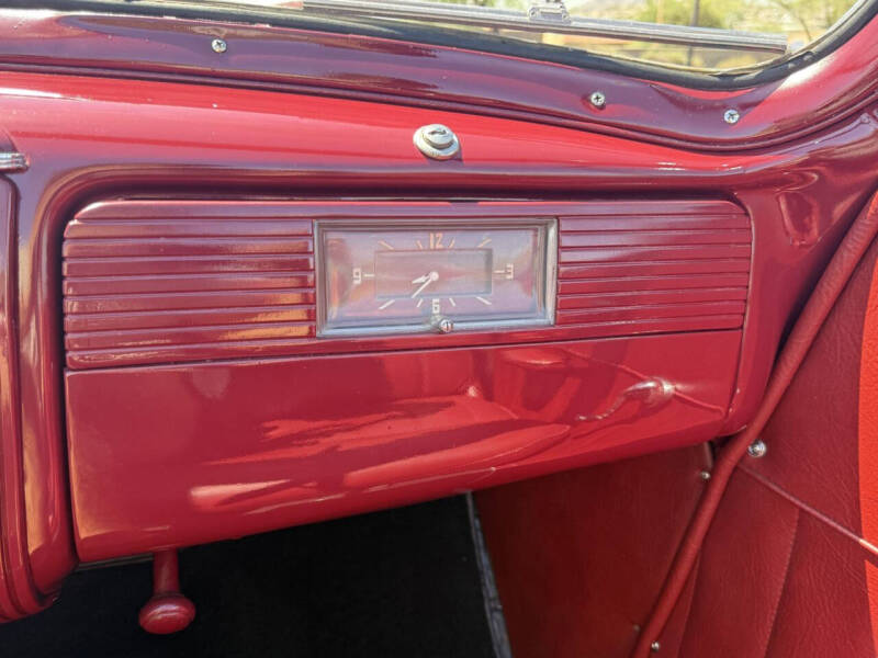 1941 Packard 110