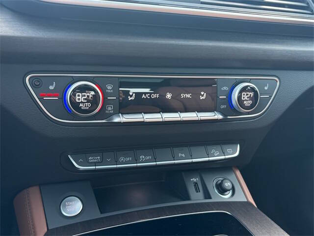 2025 Audi Q5 quattro S line Prem Plus 45 TFSI