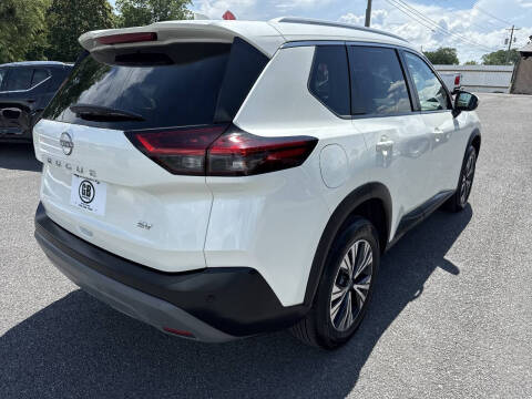 2022 Nissan Rogue SV