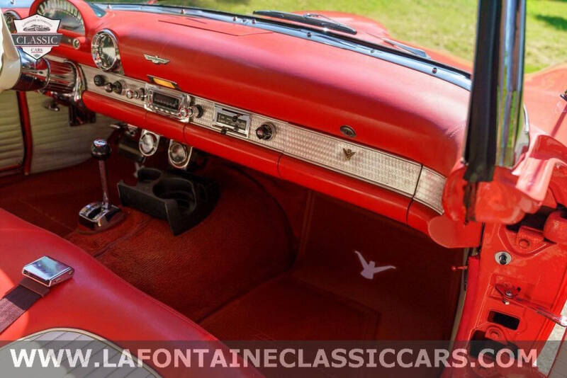 1956 Ford Thunderbird