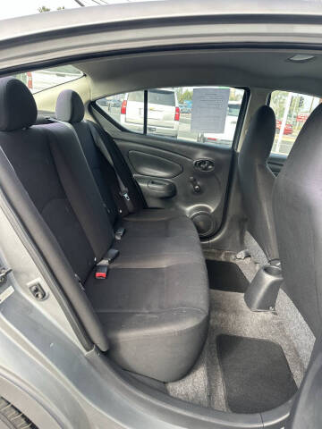 2014 Nissan Versa 1.6 S Plus