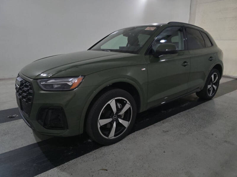 2022 Audi Q5 Premium Plus's photo