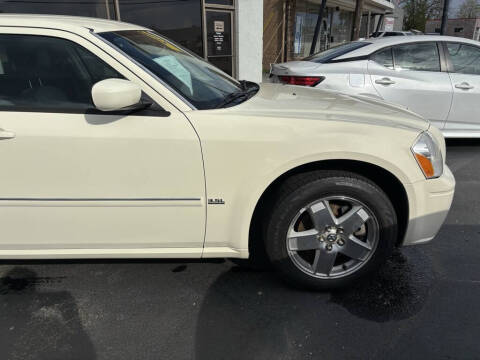 2005 Dodge Magnum SXT