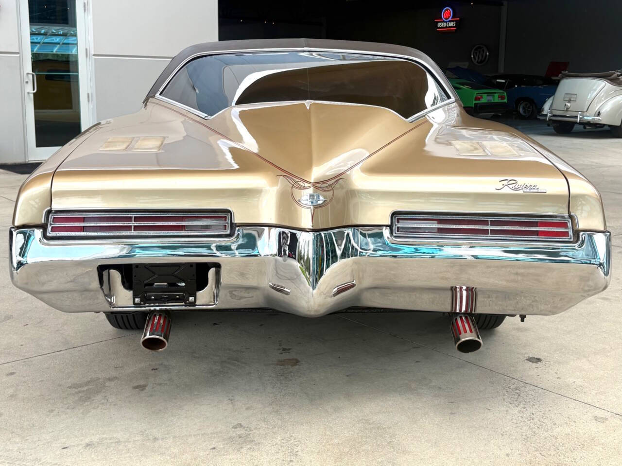 1971 Buick Riviera 7