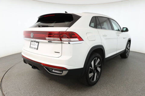 2024 Volkswagen Atlas Cross Sport SE 4Motion