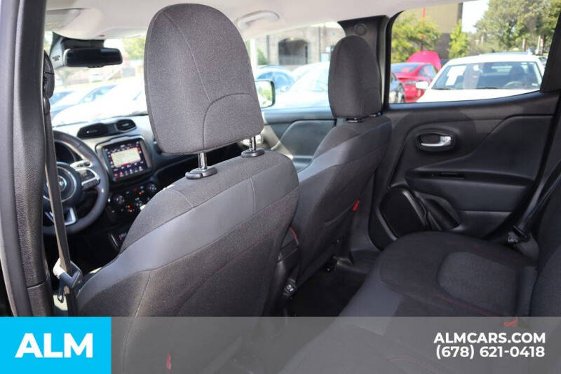 2023 Jeep Renegade Trailhawk