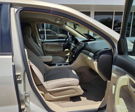 2008 Saturn Outlook XE