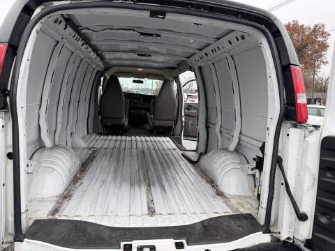 2020 Chevrolet Express 2500