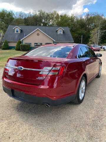 2017 Ford Taurus SEL
