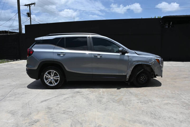 2023 GMC Terrain SLE