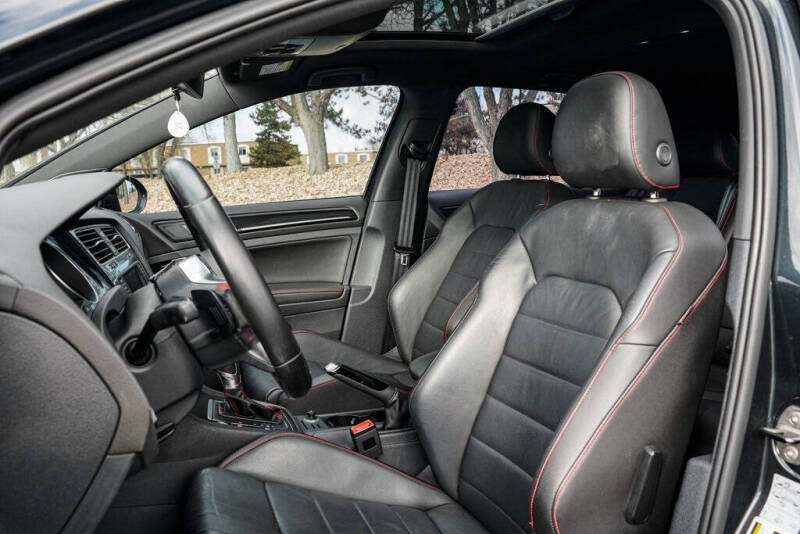 2016 Volkswagen Golf GTI SE