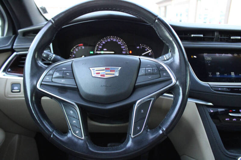 2019 Cadillac XT5 Luxury