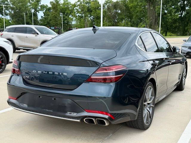 2022 Genesis G70