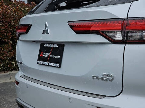 2025 Mitsubishi Outlander PHEV SEL