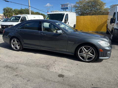 2011 Mercedes-Benz S-Class S 63 AMG