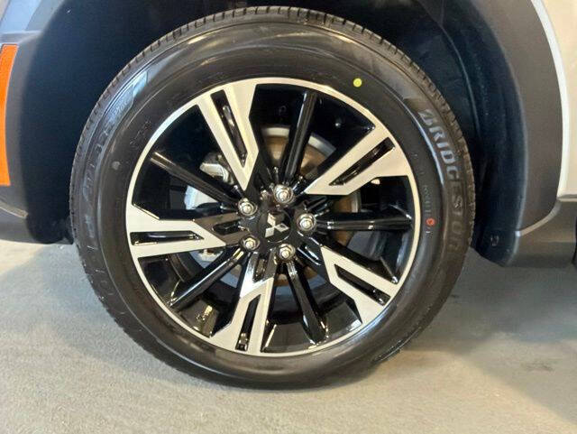 2026 Mitsubishi Eclipse Cross SE
