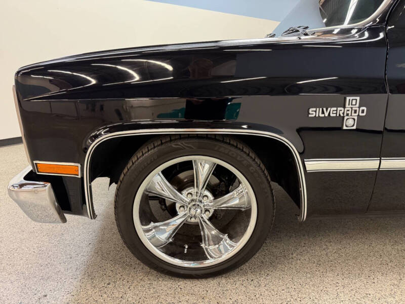 1987 Chevrolet R/V 10 Series