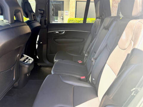 2020 Volvo XC90 T5 Momentum