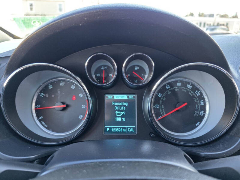 2013 Buick Regal Premium 2