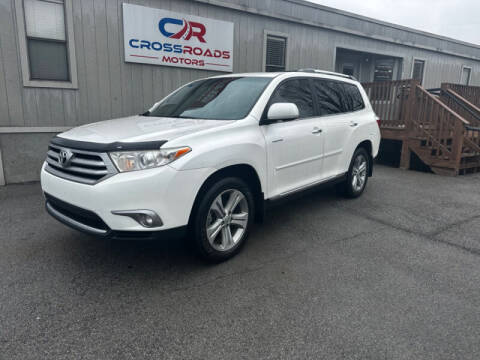 2013 Toyota Highlander for sale at CROSSROADS MOTORS in Knoxville TN