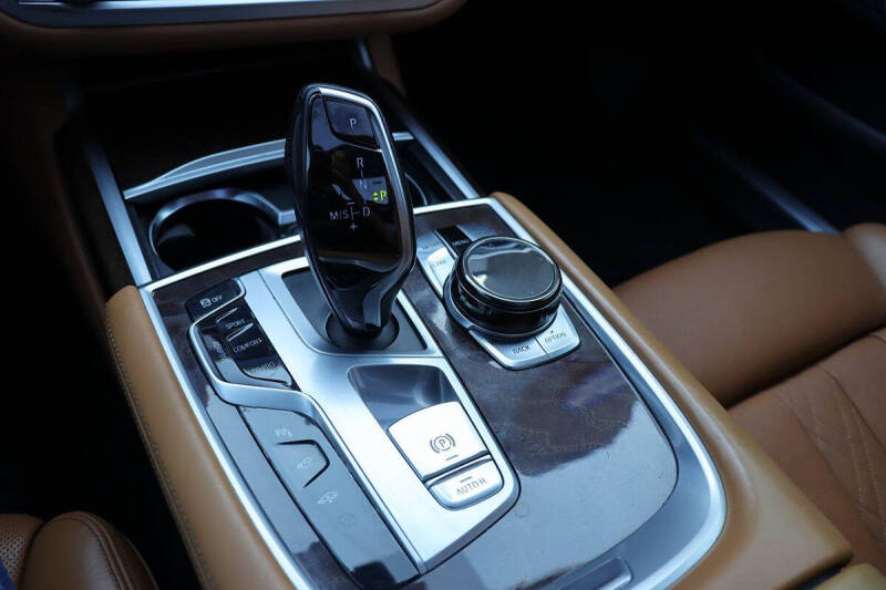 2017 BMW 7 Series 750i xDrive