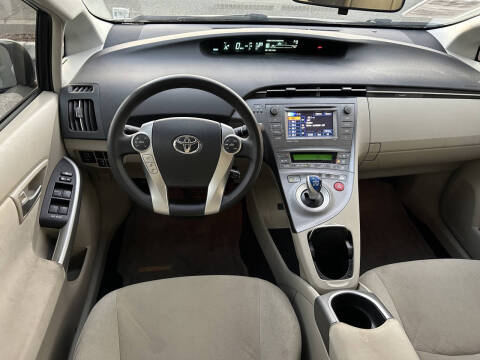 2012 Toyota Prius Three