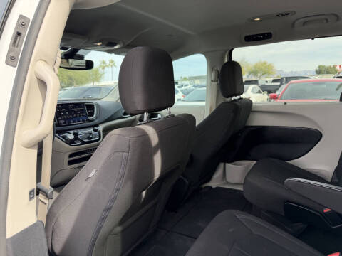 2021 Chrysler Pacifica Touring